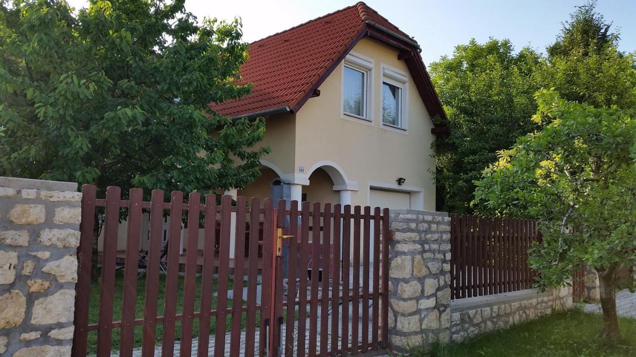 Grand Apartmanhaz Gyenesdias Exterior photo